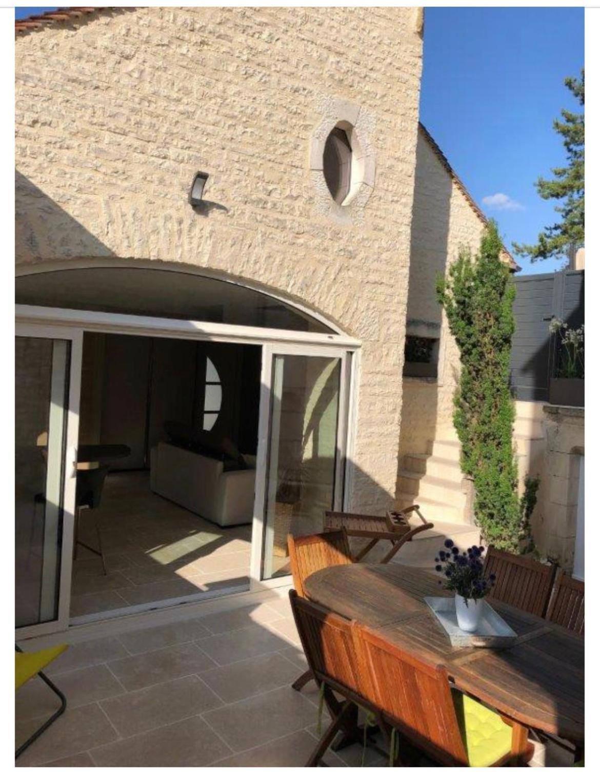 Logis Du Faubourg Petite Maison De Charme, Tranquille, Calme Et Lumineuse Val-de-Mercy Exterior photo